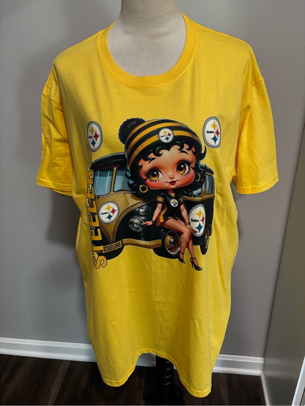 Steelers Betty Boop Graphic T-Shirt New